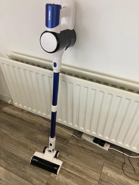 view of our own purchase ultenic u10 cheap affordable vacuum cleaner uk under £100 unboxing package arrival several weeks to month 