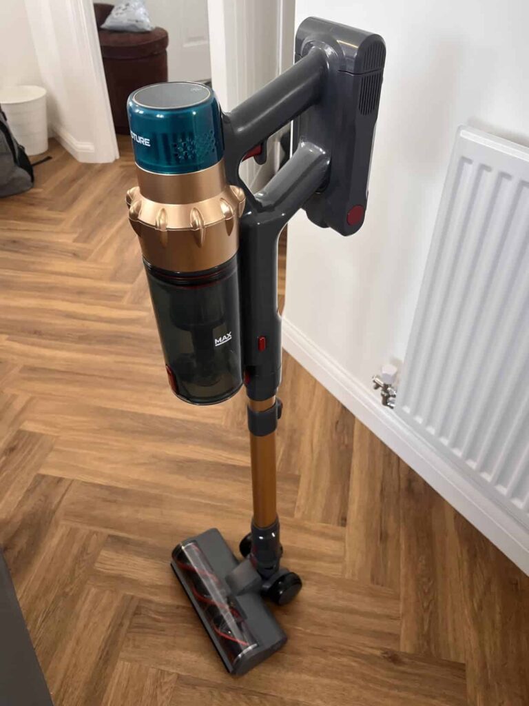 view of our own purchase smoture V15 lightweight upright vacuum cleaner for elderly uk unboxing package arrival several weeks to month