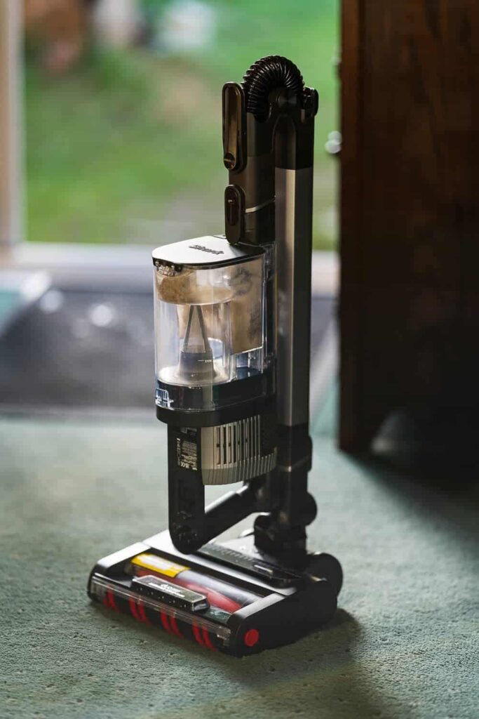 view of our own purchase shark stratos iz420ukt cordless pet pro stick vacuum cleaner for home uk unboxing package arrival several weeks to month